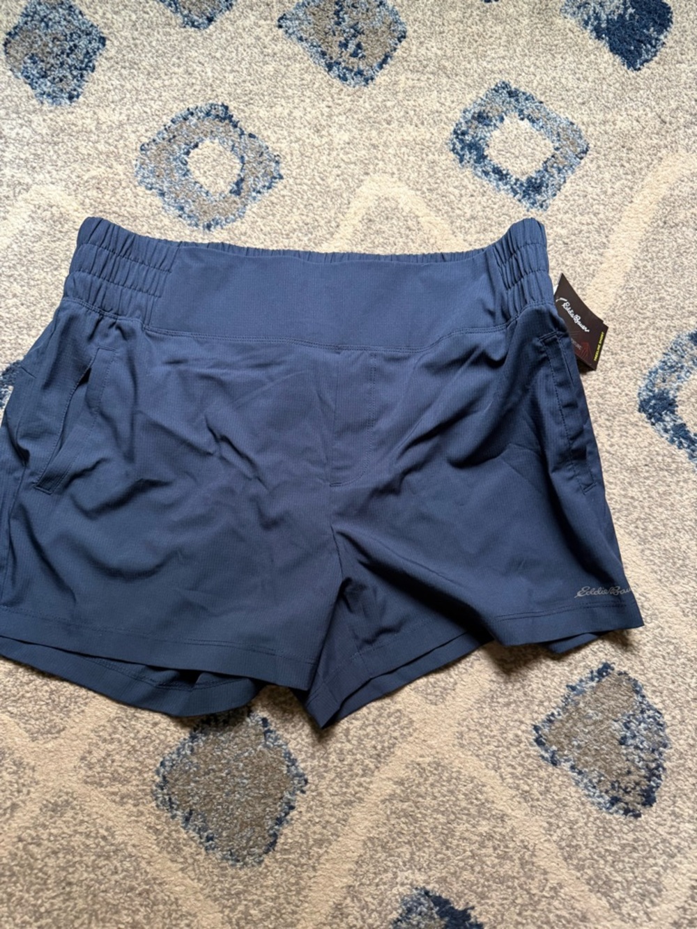 Eddie Bauer Women's Navy Athletic Pull-On Shorts